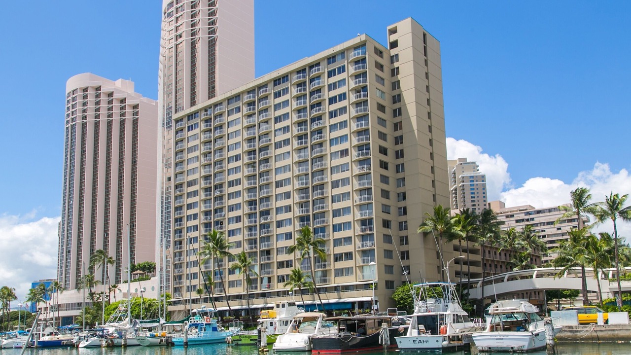 Photo of Others in Waikiki