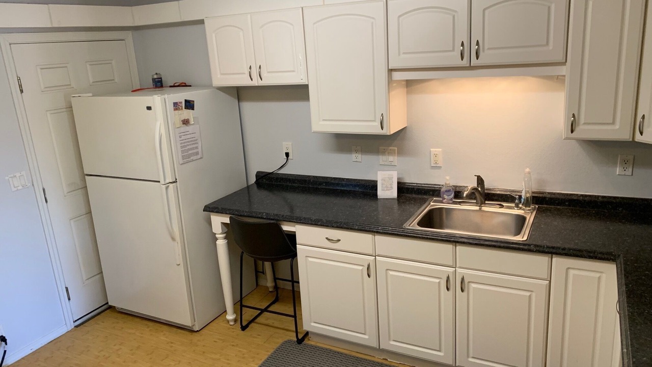 Photo of Kitchen in Kahaluu Bay