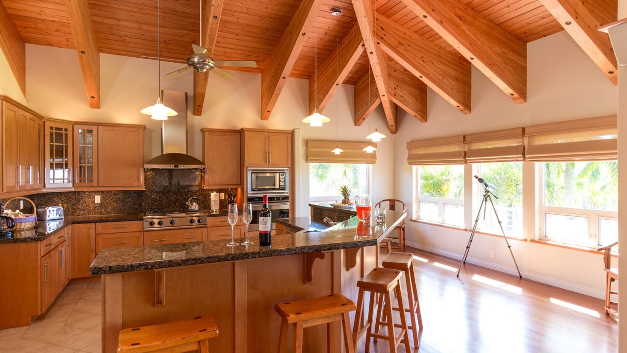 Photo of Kitchen in Hamakuapoko