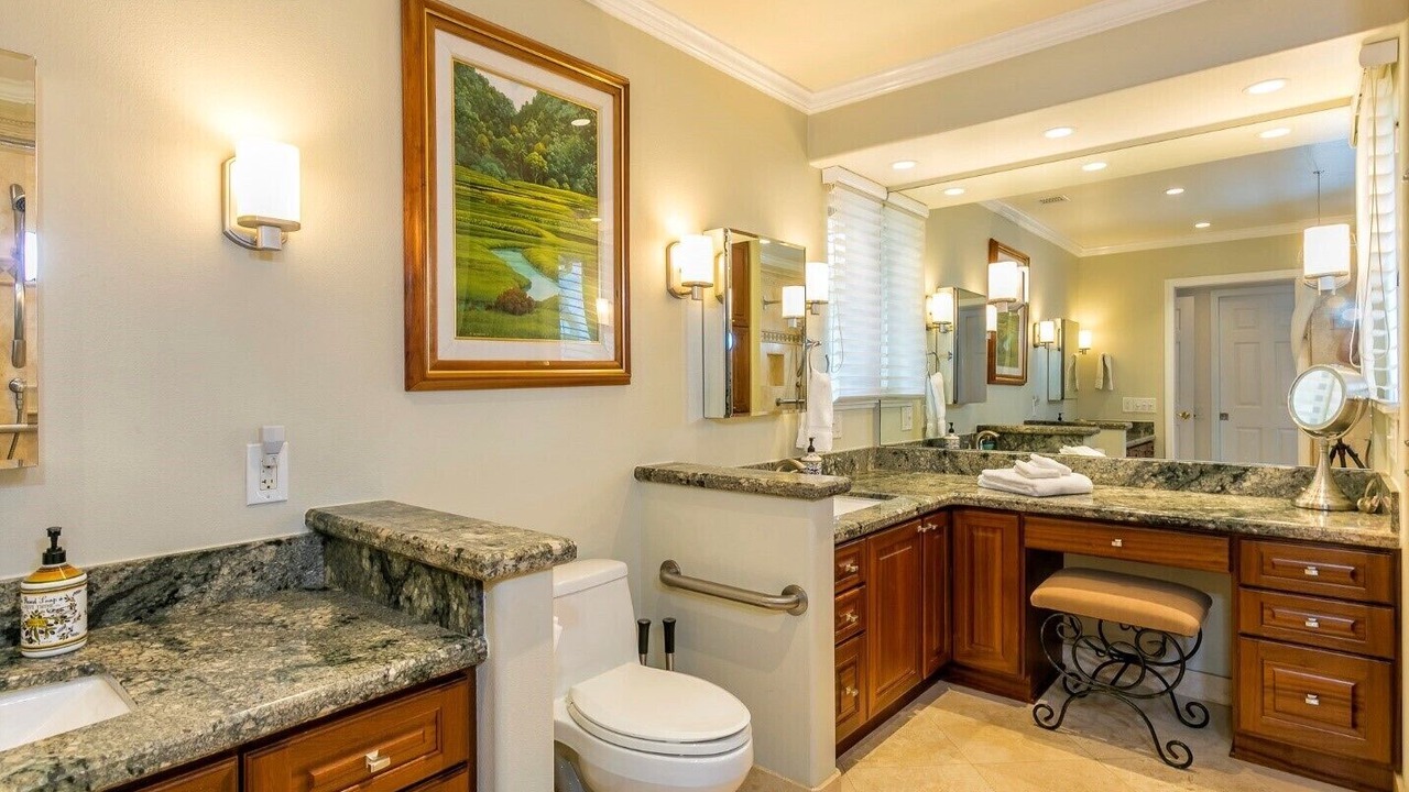 Photo of Bathroom in Wailea