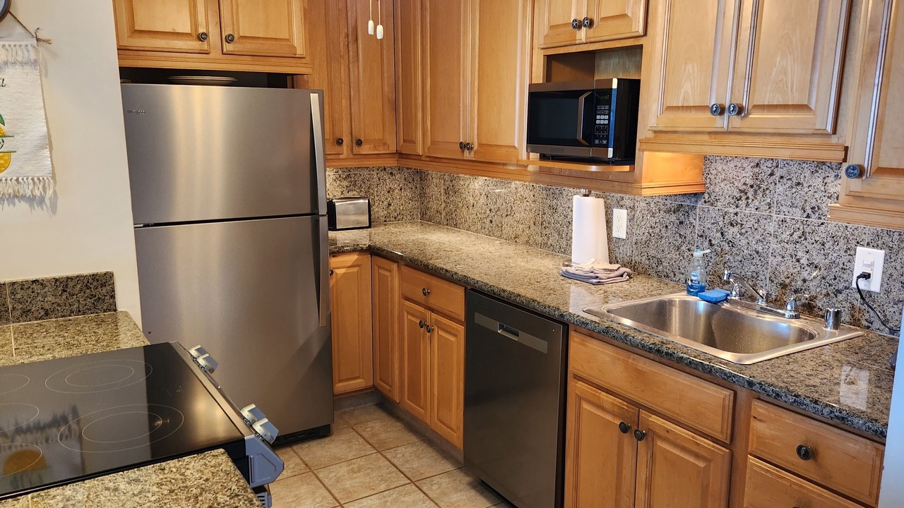 Photo of Kitchen in Kahana