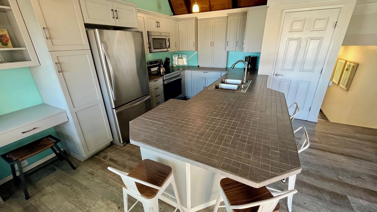 Photo of Kitchen in Punaluu