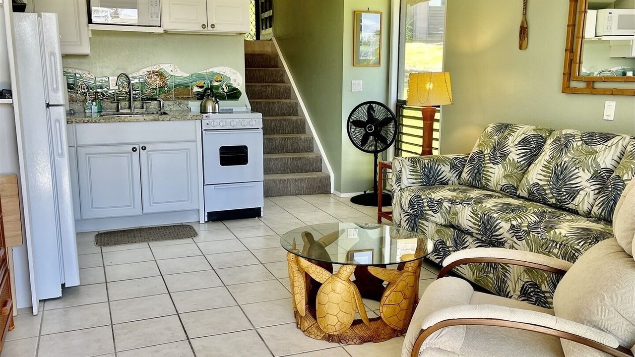 Photo of Livingroom in Punaluu