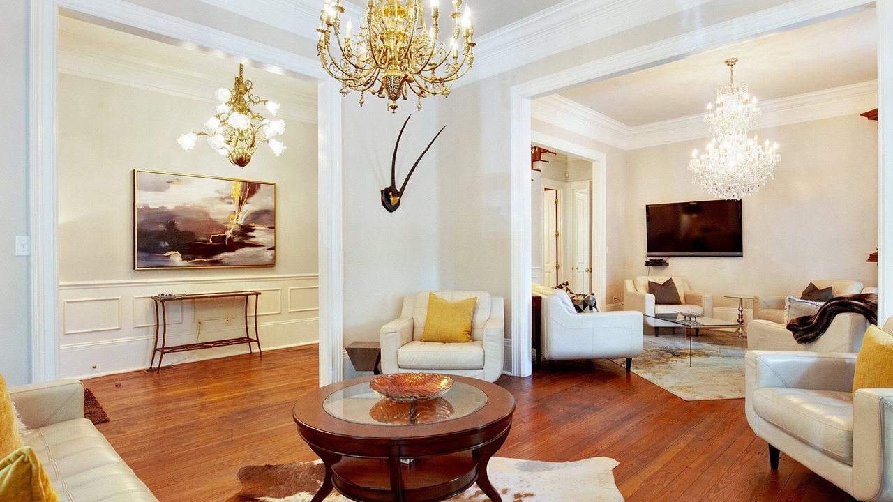 Photo of Livingroom in Historic Downtown Savannah