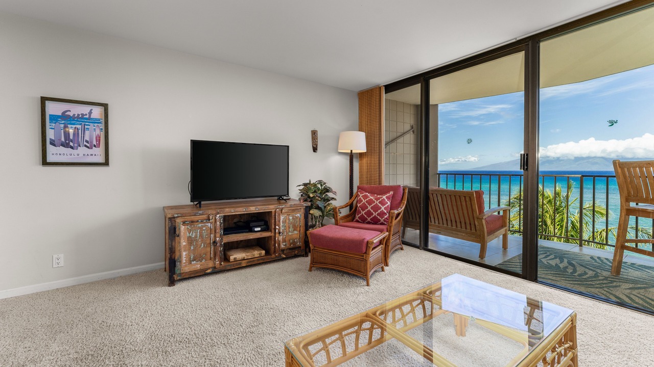 Photo of Livingroom in Kahana