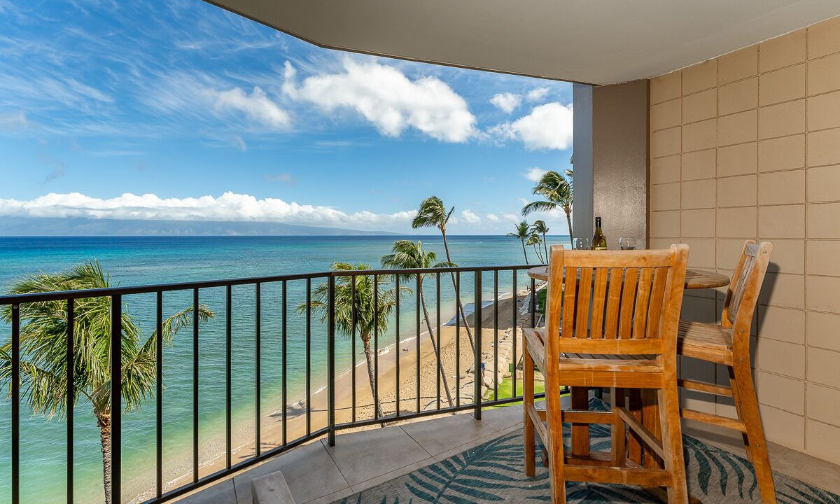 Photo of Others in Kahana