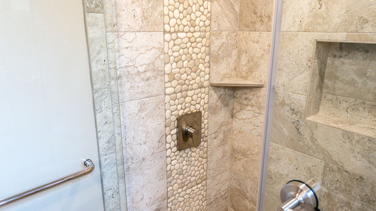 Photo of Bathroom in Keaukaha