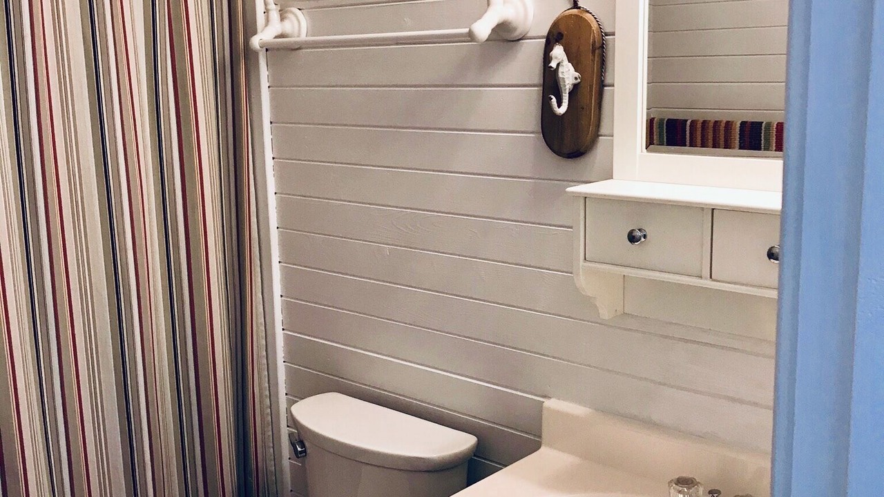 Photo of Bathroom in Salvo