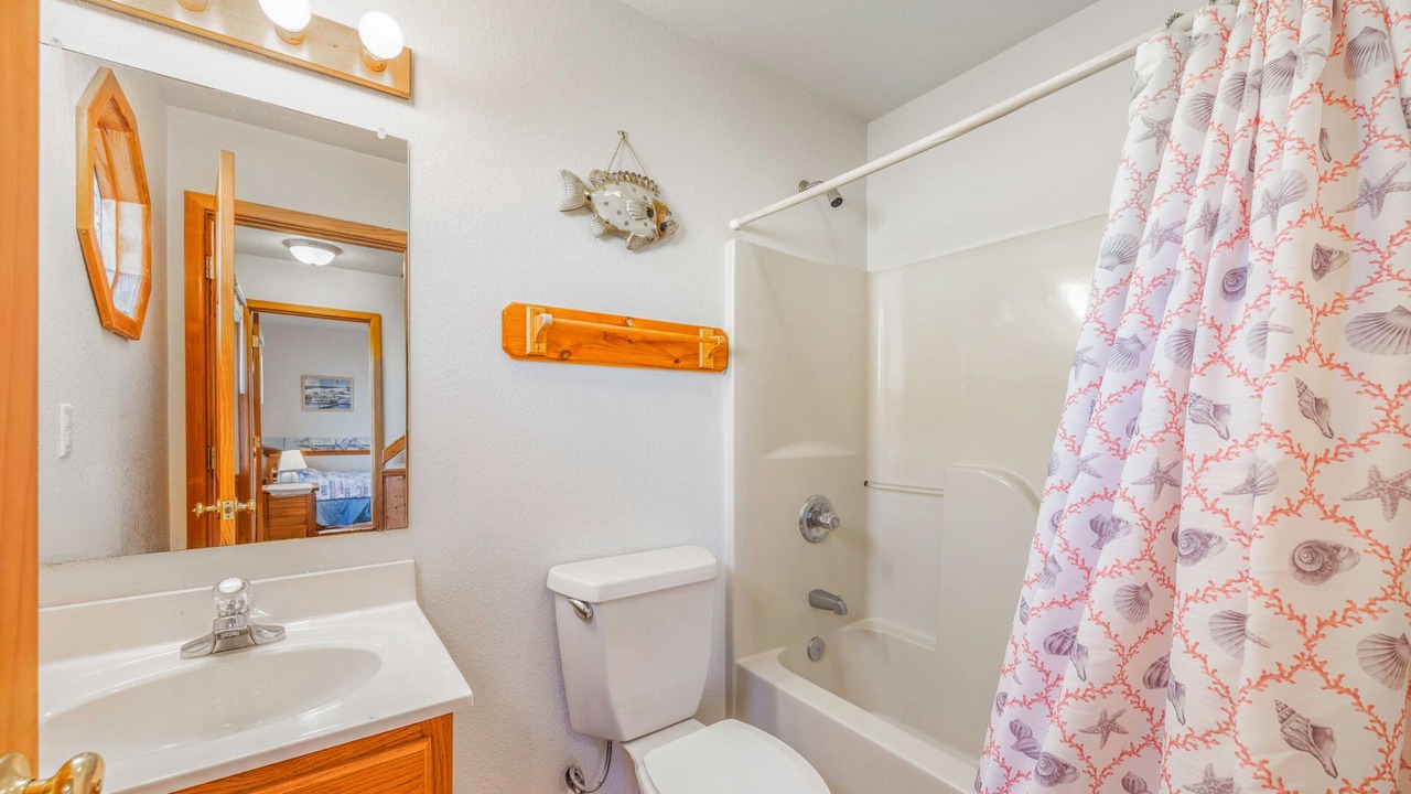 Photo of Bathroom in Rodanthe