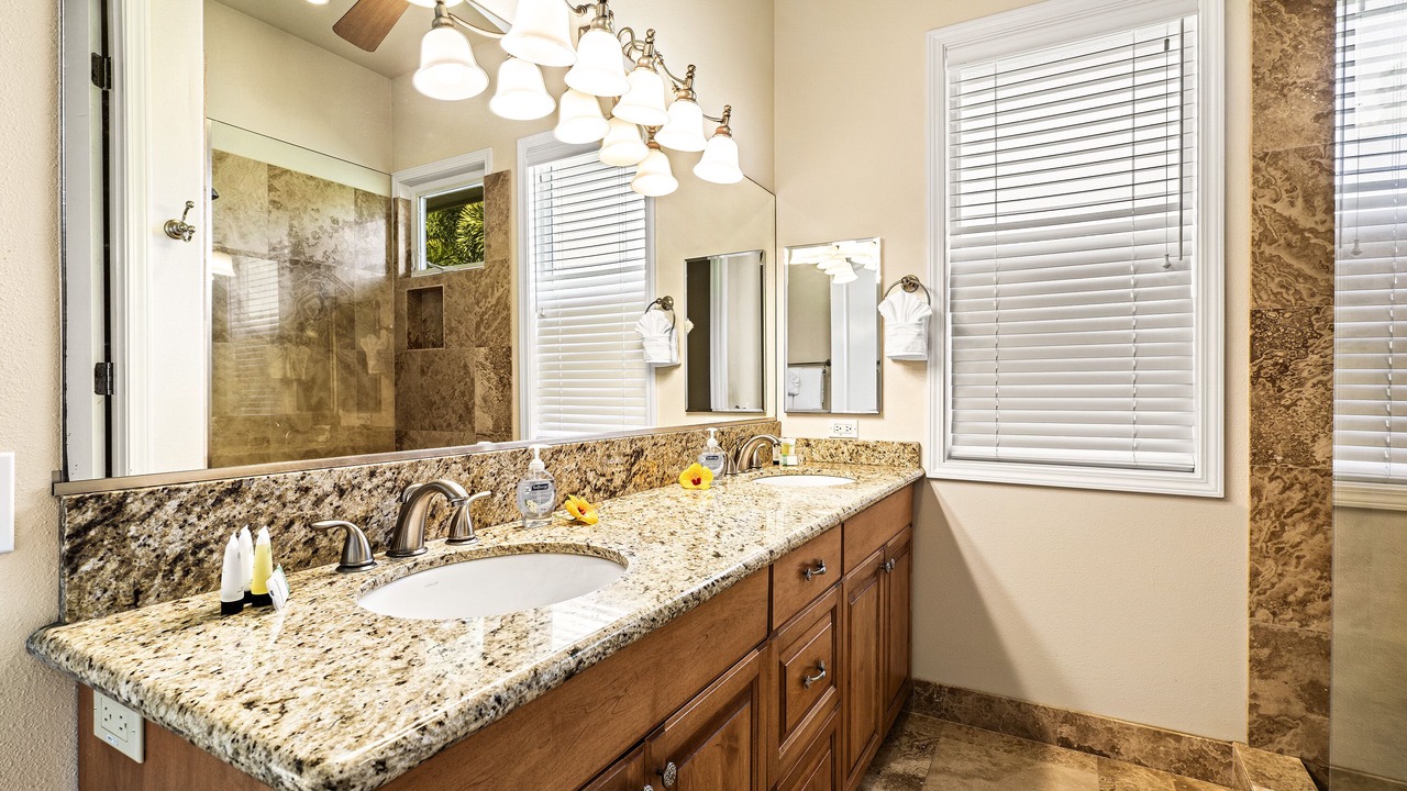 Photo of Bathroom in Kona Palisades