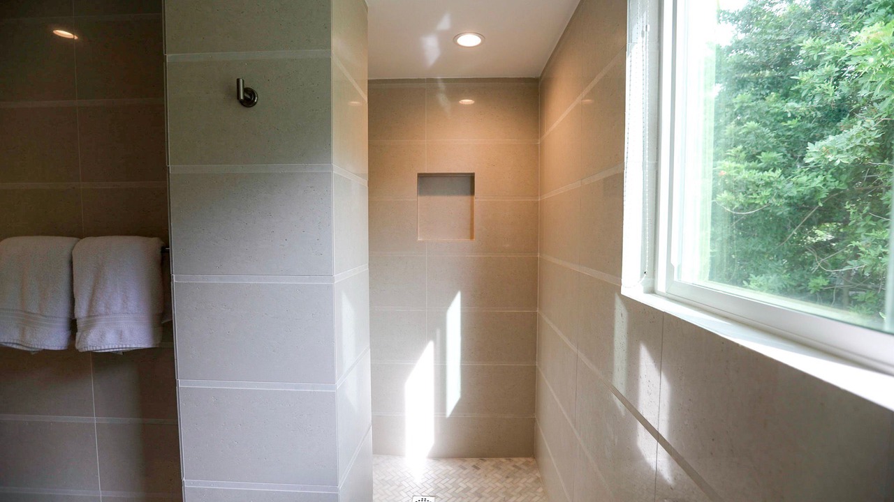Photo of Bathroom in Makaha