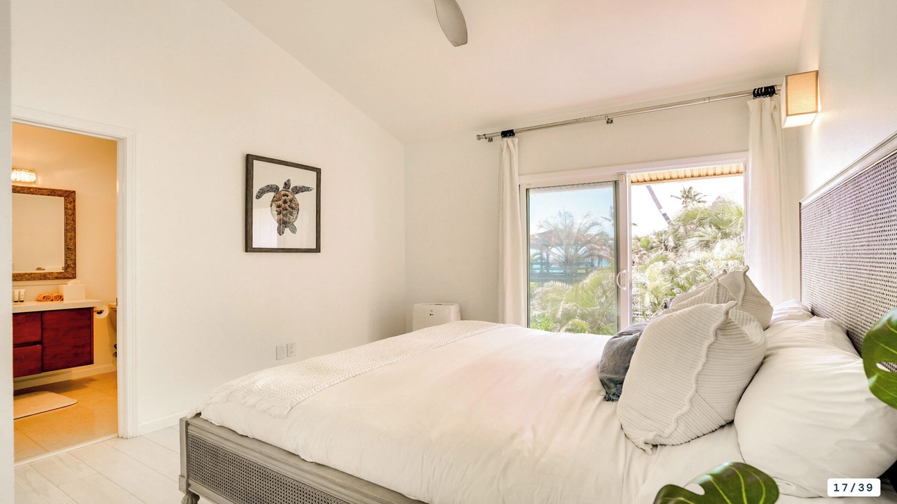 Photo of Bedroom in Makaha