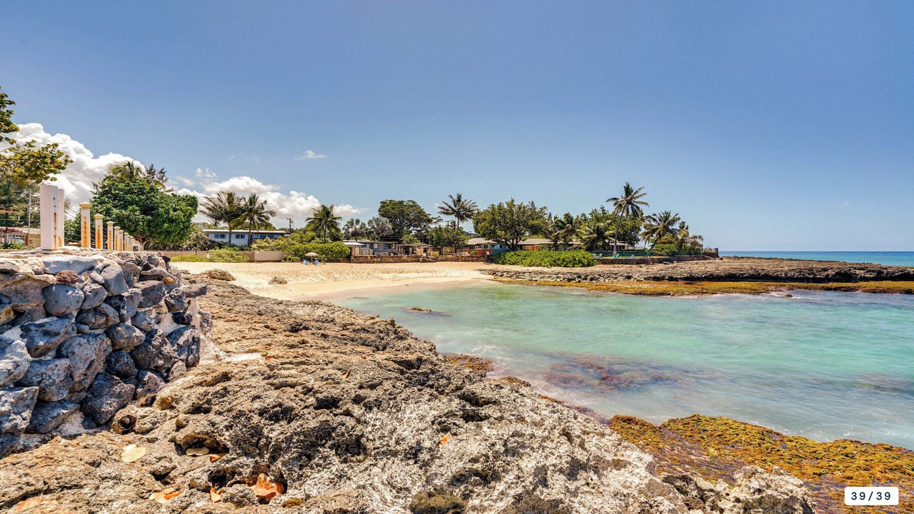 Photo of Others in Makaha