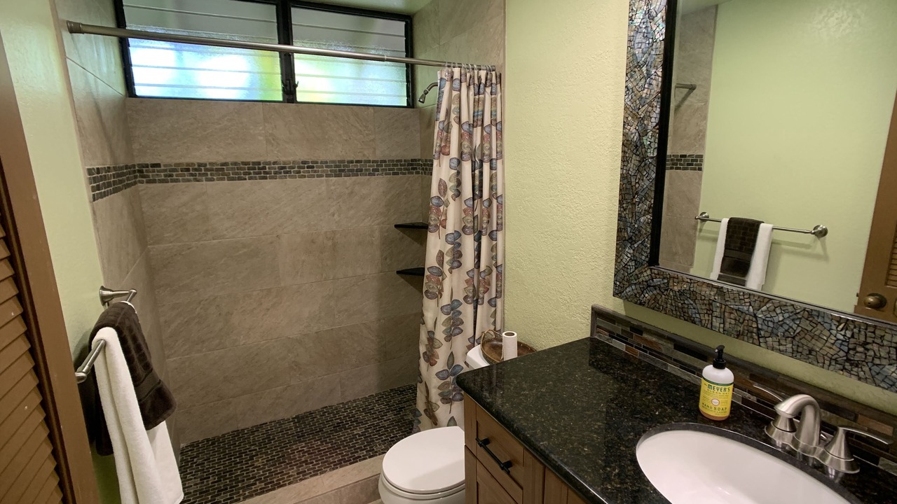 Photo of Bathroom in Wailea