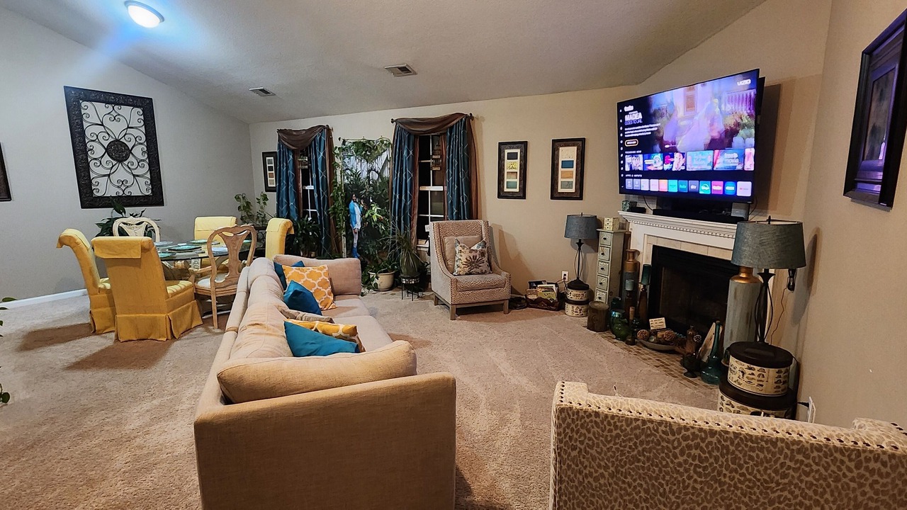 Photo of Livingroom in Greer