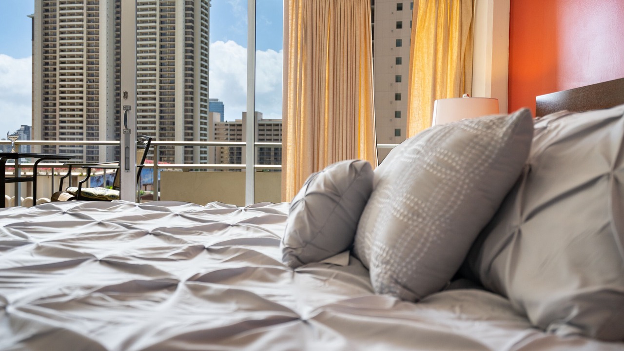 Photo of Bedroom in Waikiki
