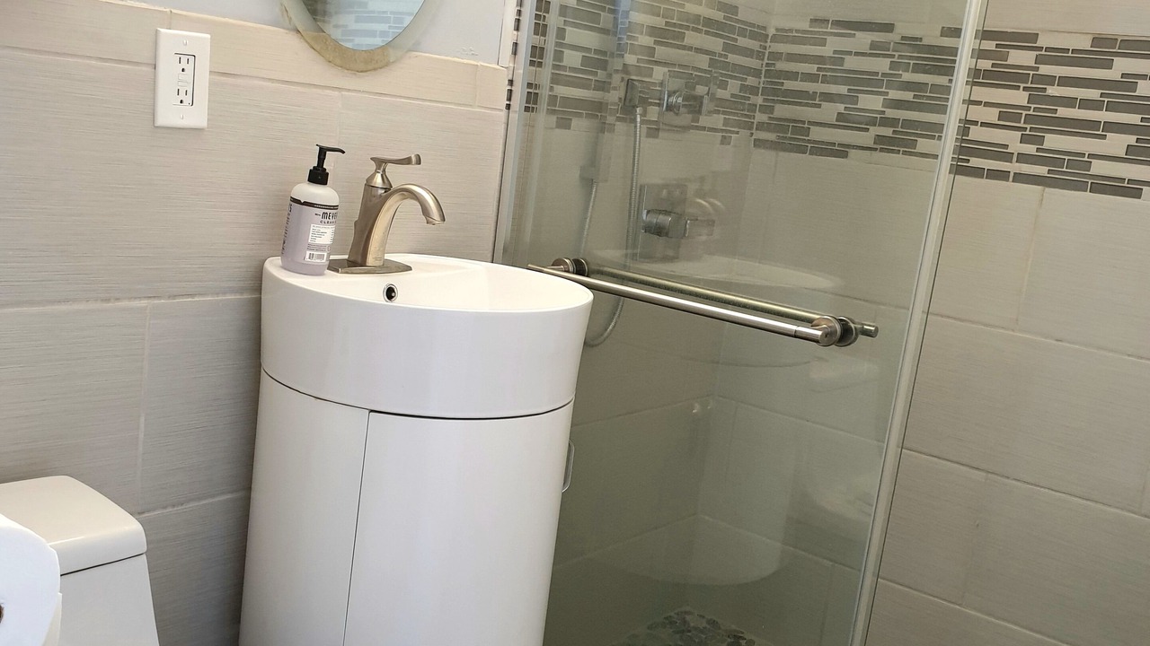 Photo of Bathroom in Waikiki