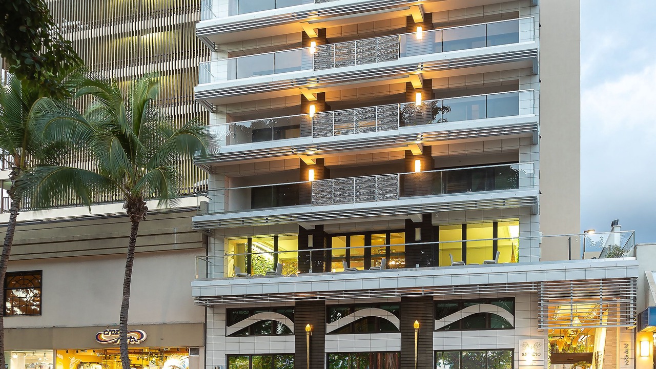 Photo of Others in Waikiki