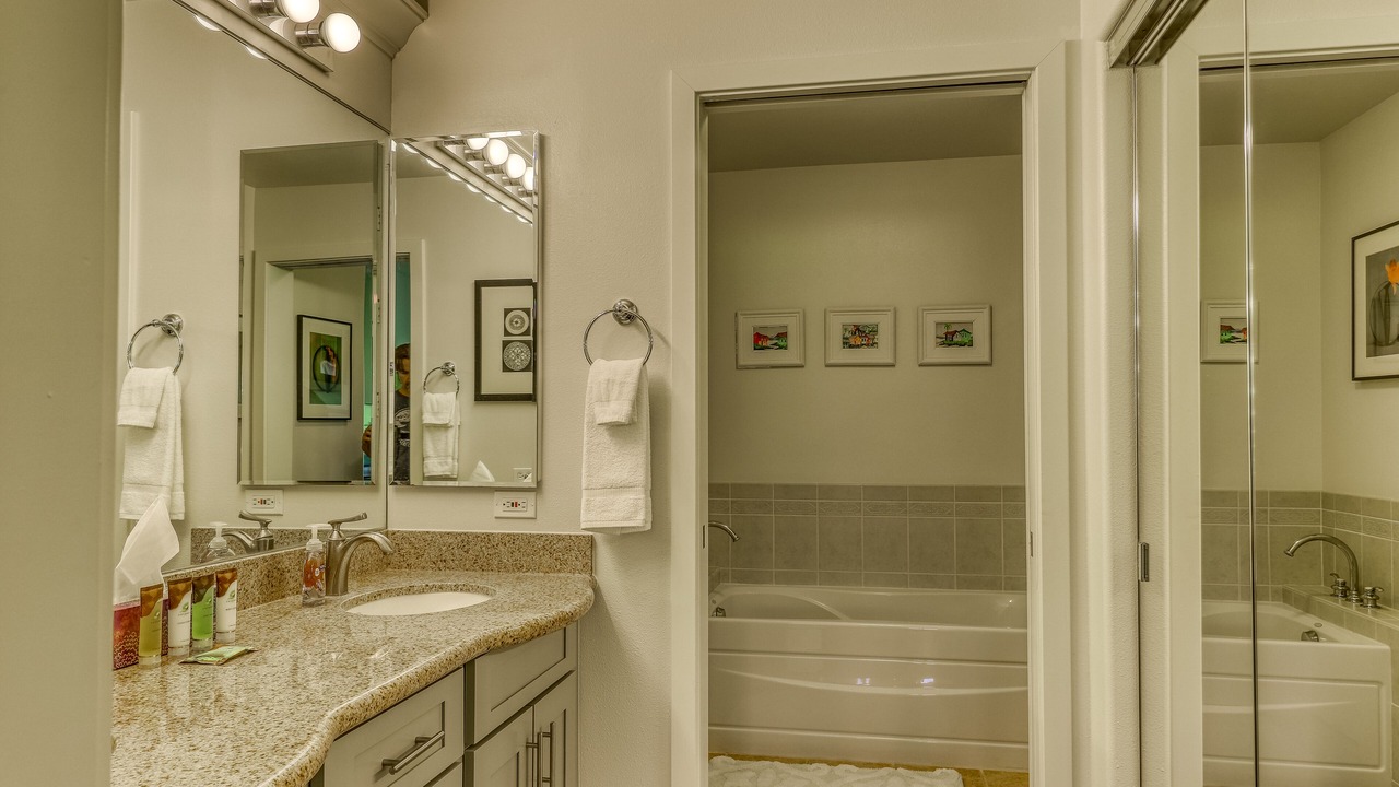 Photo of Bathroom in Ko Olina
