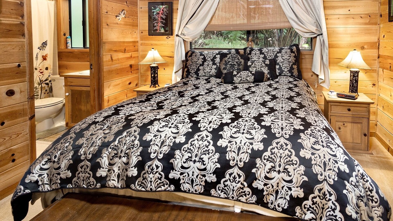 Photo of Bedroom in Volcano
