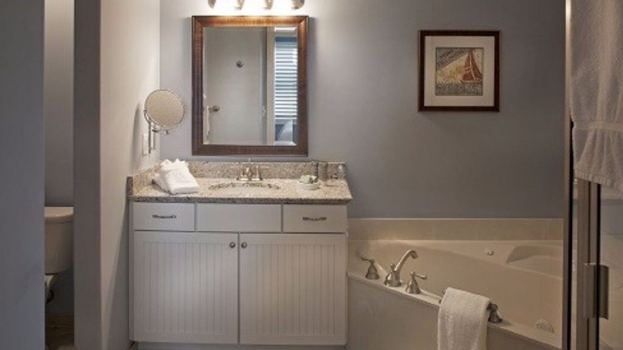Photo of Bathroom in Palmetto Dunes