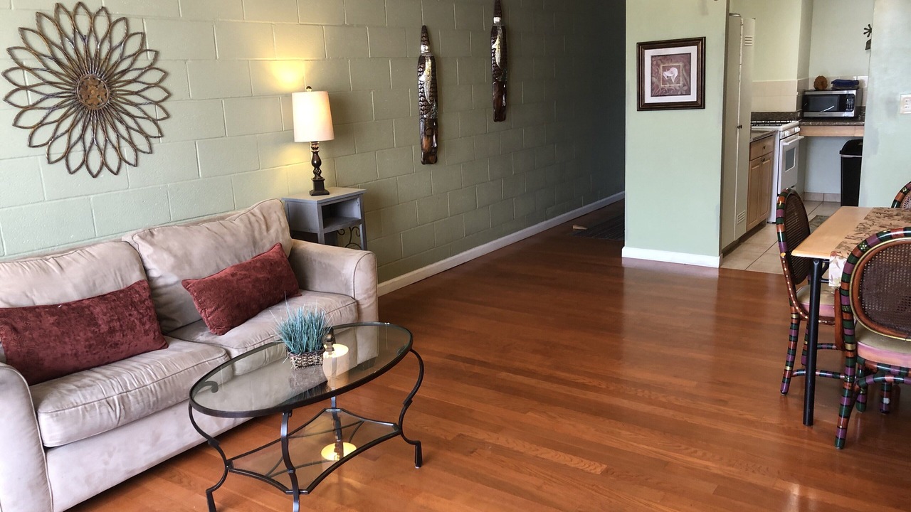 Photo of Bedroom in Waikiki