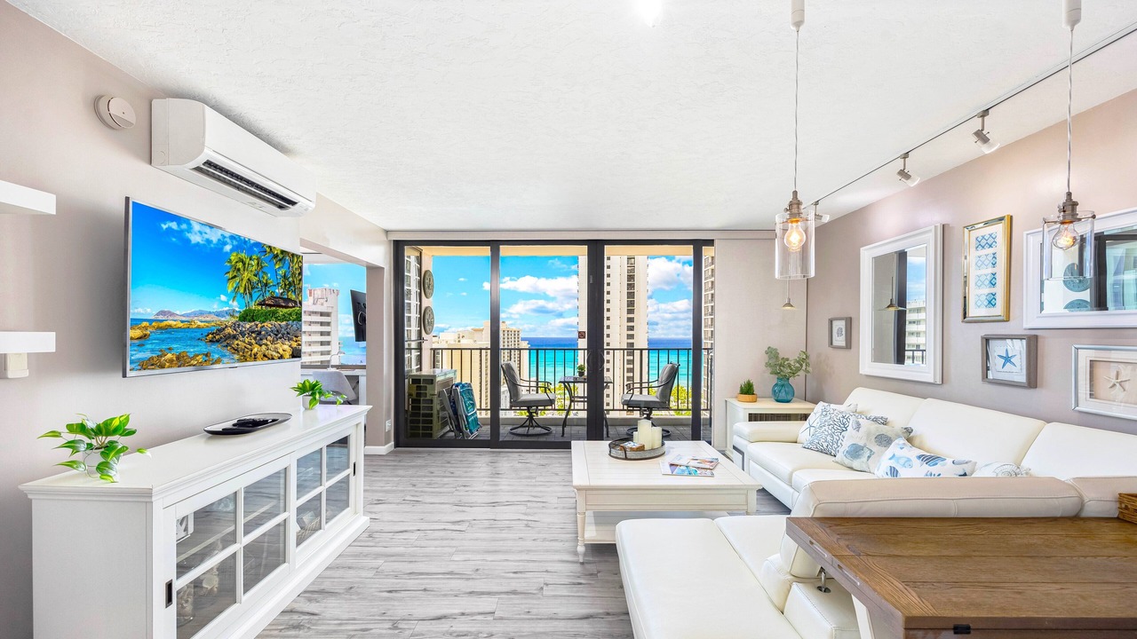 Photo of Bedroom in Waikiki