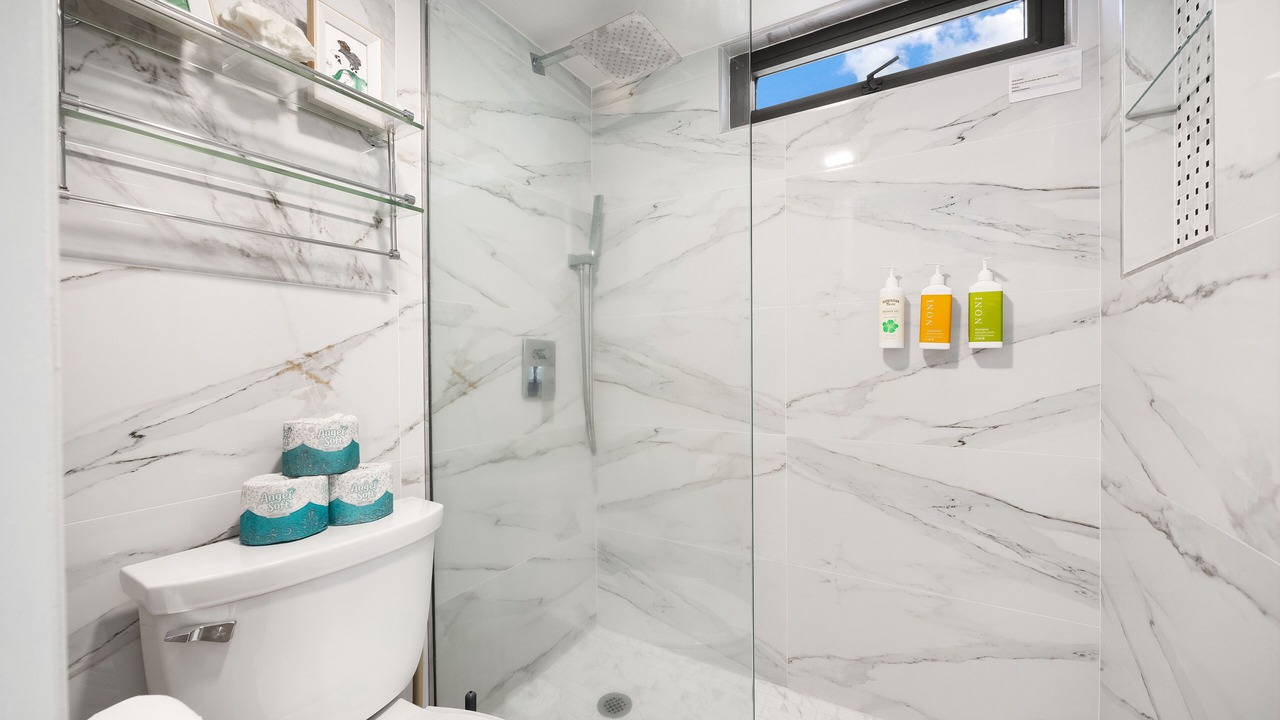 Photo of Bathroom in Waikiki