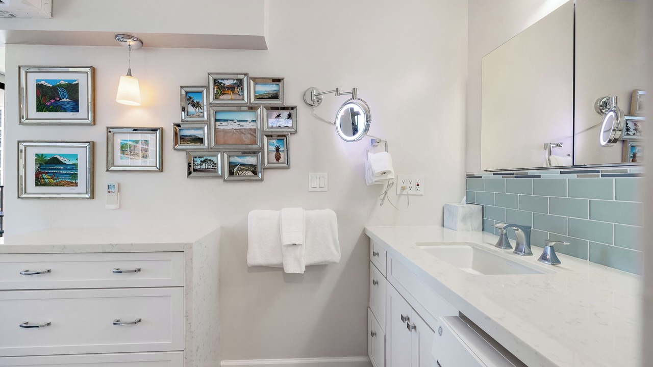 Photo of Bathroom in Waikiki
