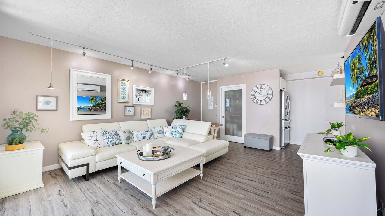 Photo of Bedroom in Waikiki