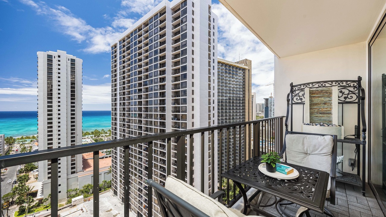 Photo of Patio Balcony in Waikiki
