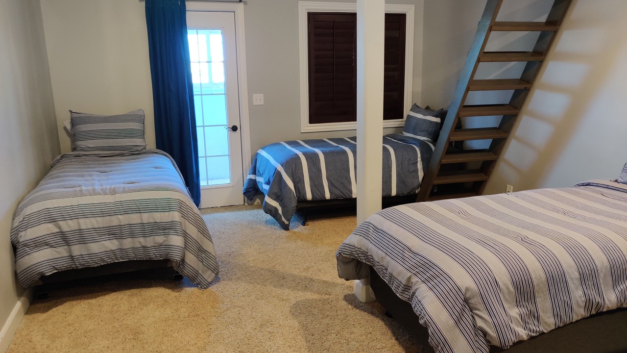 Photo of Bedroom in Laie