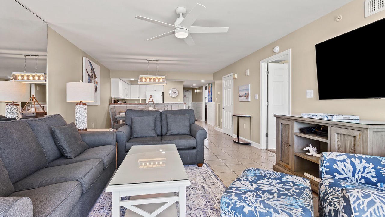 Photo of Livingroom in North Myrtle Beach