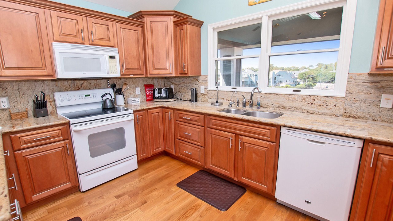 Photo of Kitchen in Corolla Light