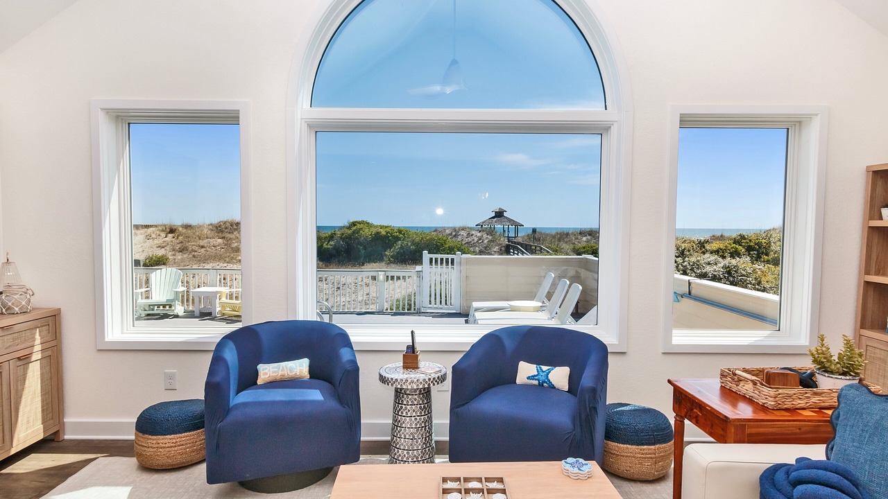 Photo of Livingroom in Corolla Light