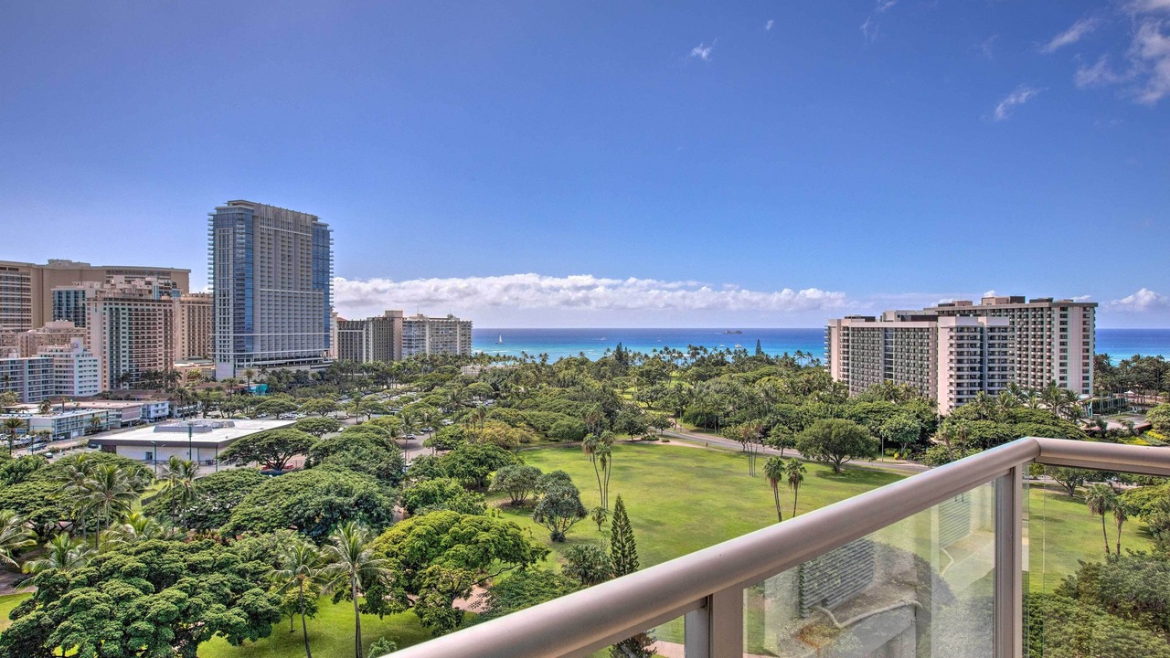Photo of Others in Waikiki
