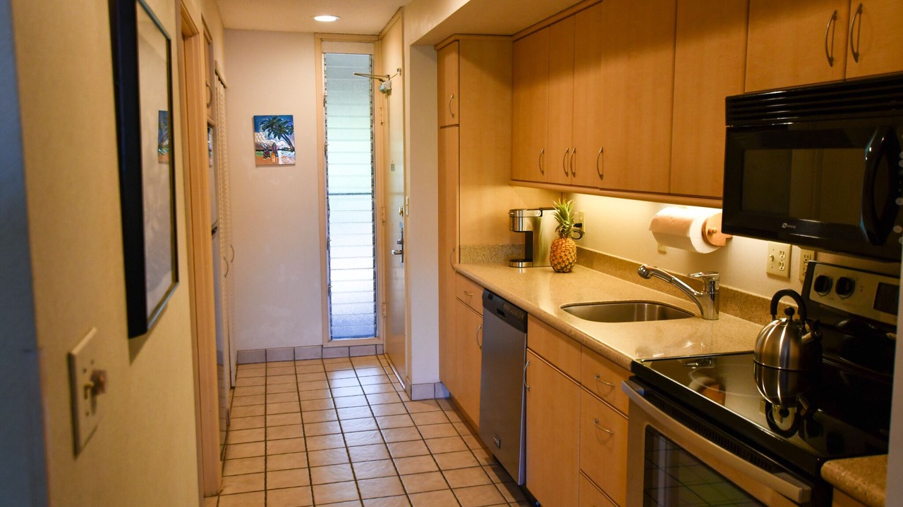 Photo of Kitchen in Kaanapali