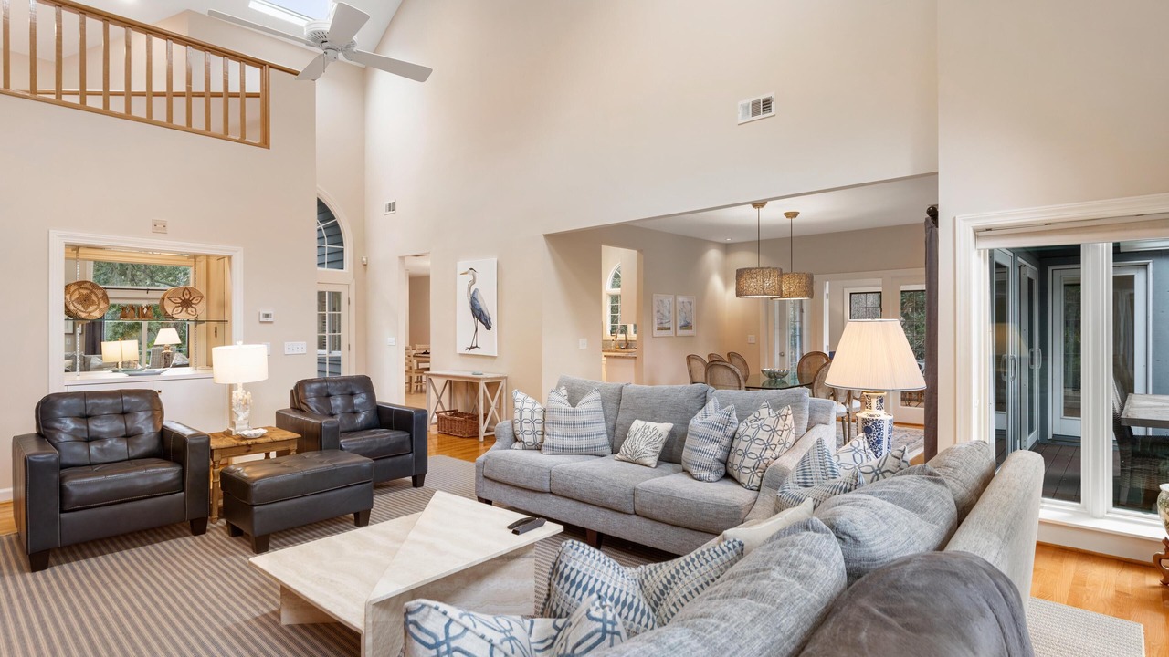 Photo of Livingroom in Vanderhorst Plantation