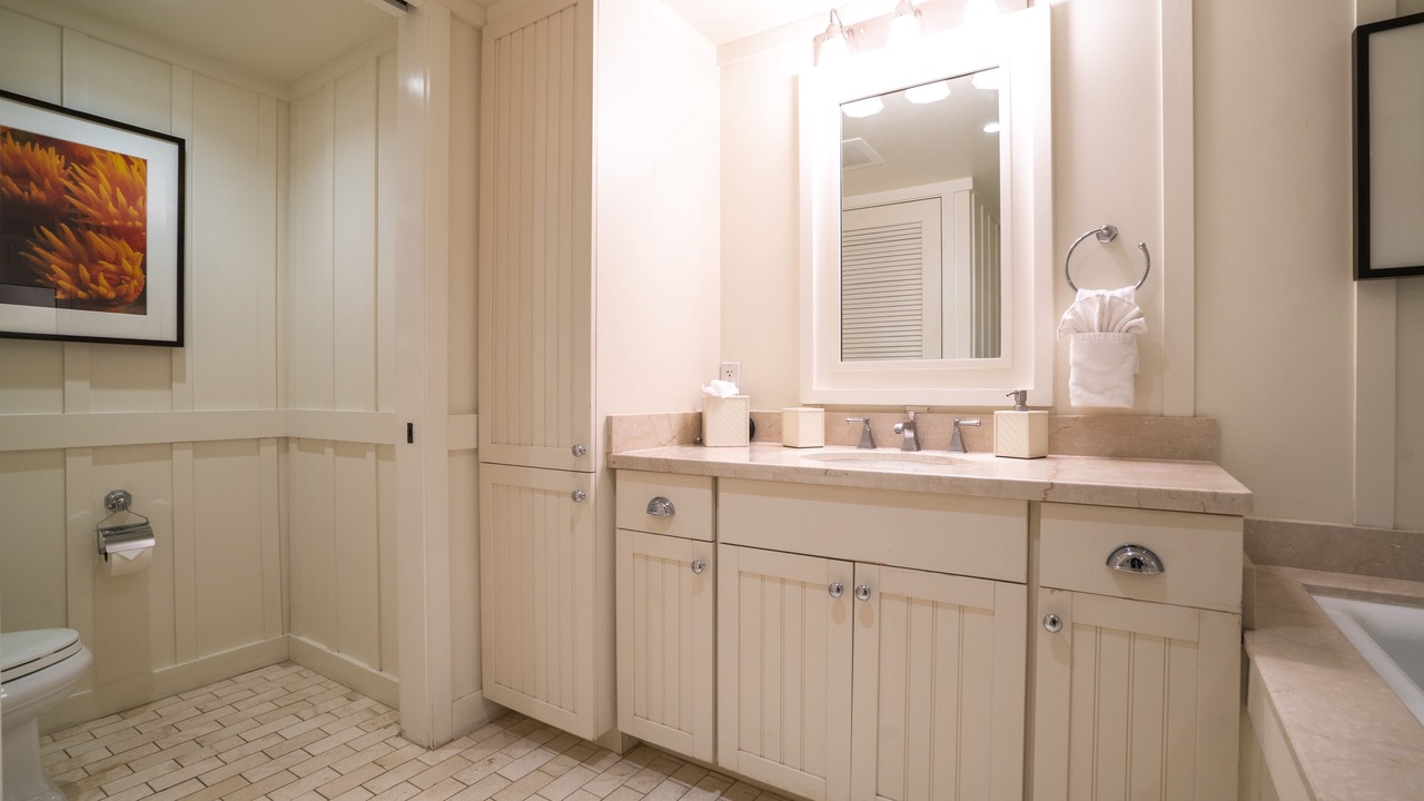 Photo of Bathroom in Kahuku