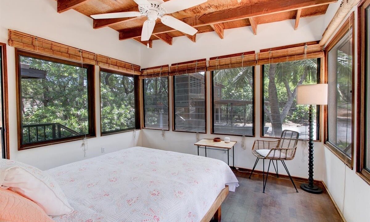 Photo of Bedroom in Puako