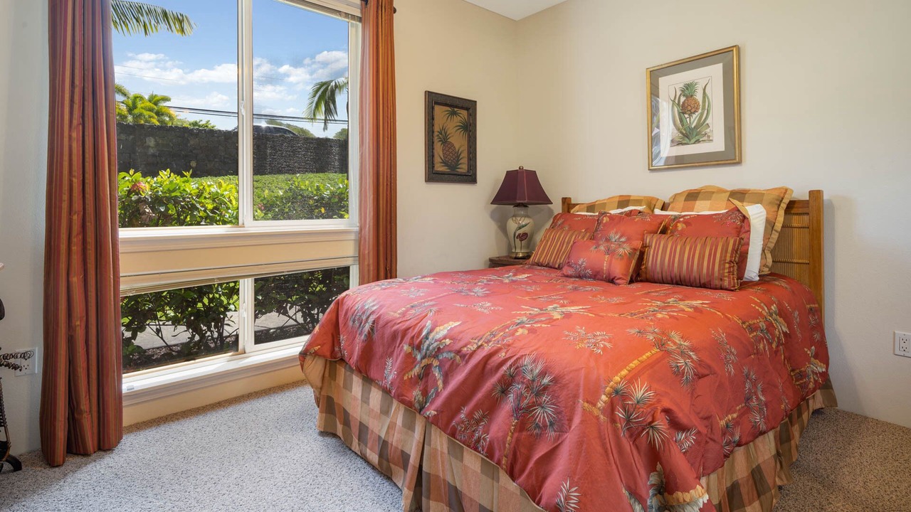Photo of Bedroom in Historic Kailua Village