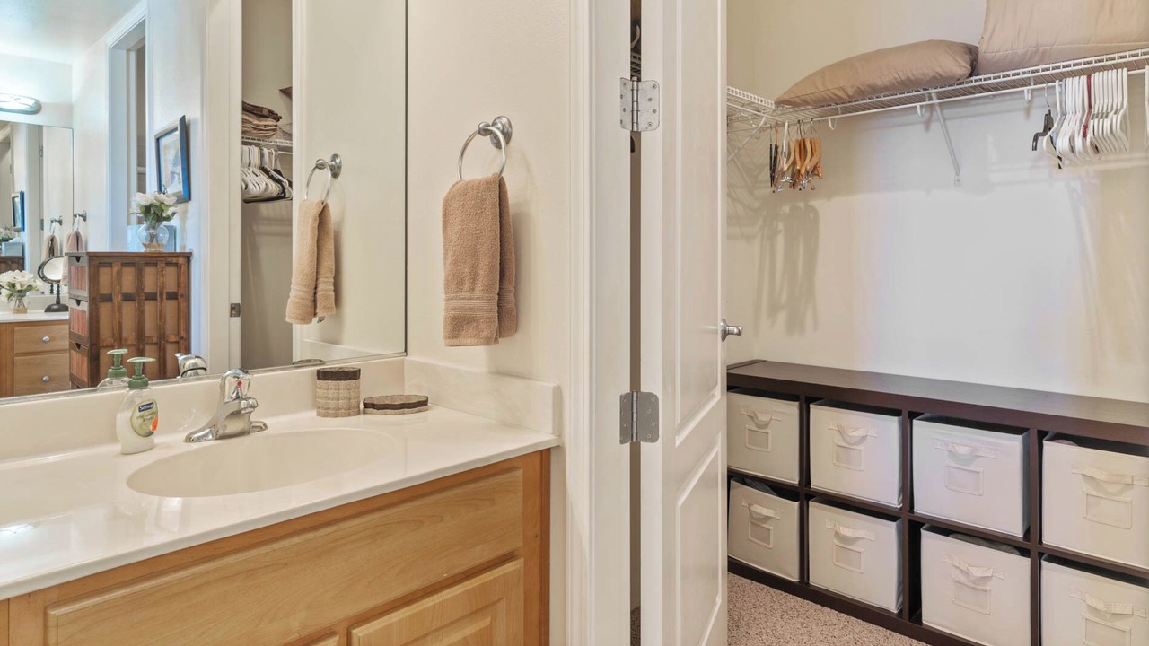 Photo of Bathroom in Historic Kailua Village