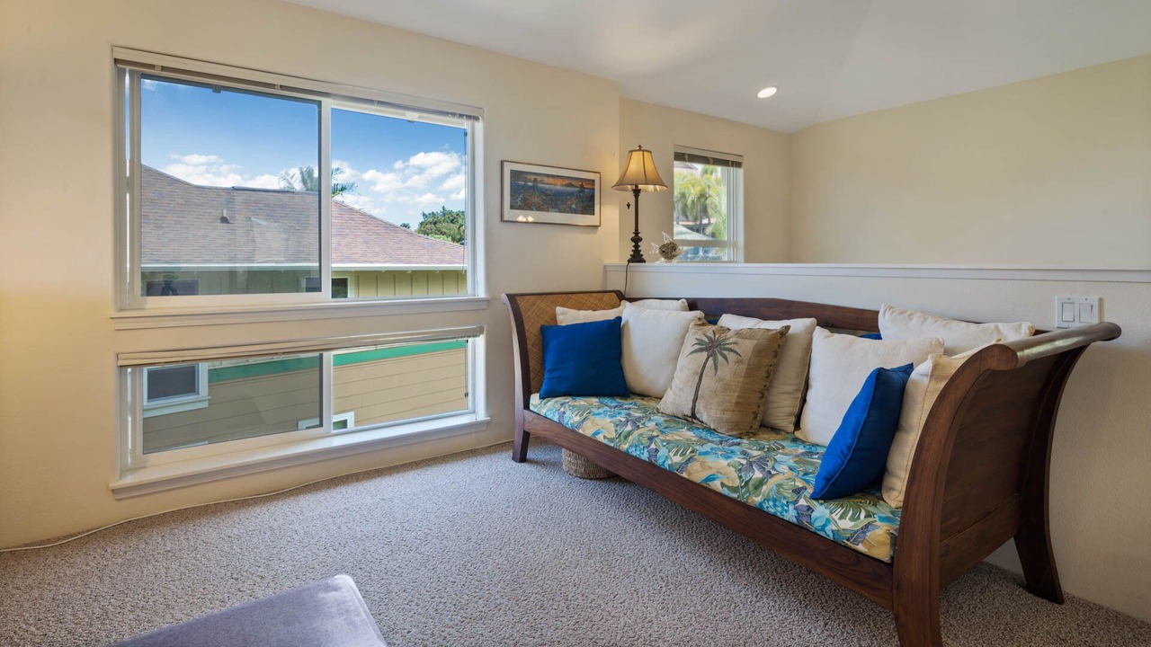 Photo of Livingroom in Historic Kailua Village