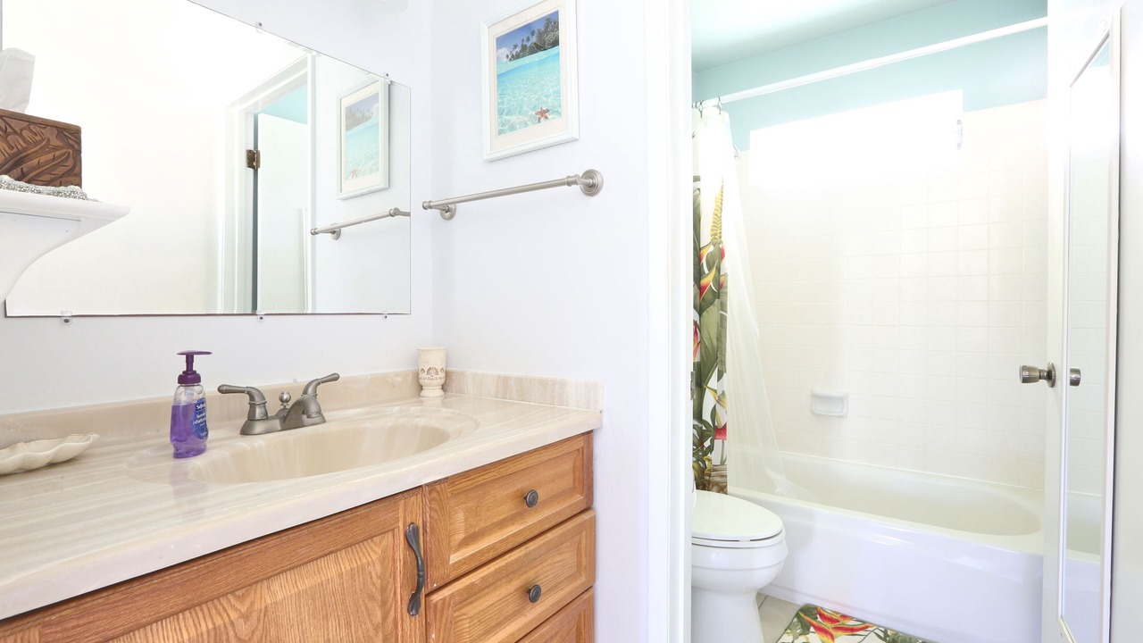 Photo of Bathroom in Keauhou