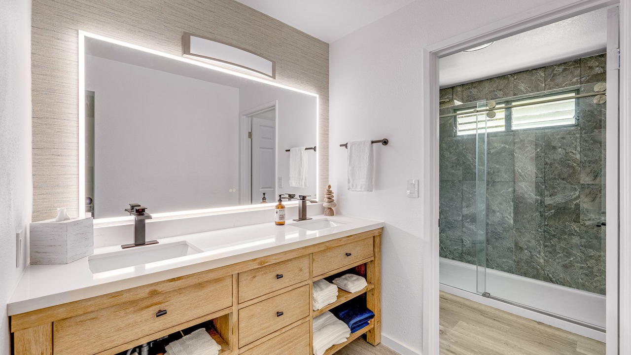 Photo of Bathroom in Keauhou