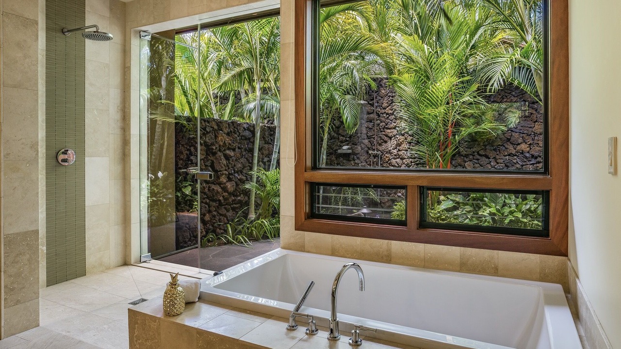 Photo of Outdoor in Historic Kailua Village