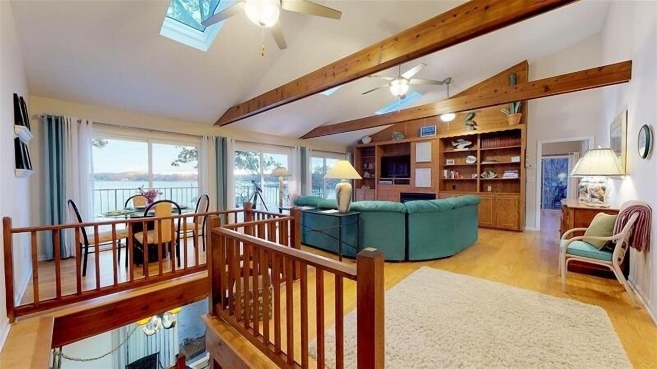 Photo of Bedroom in Huddleston