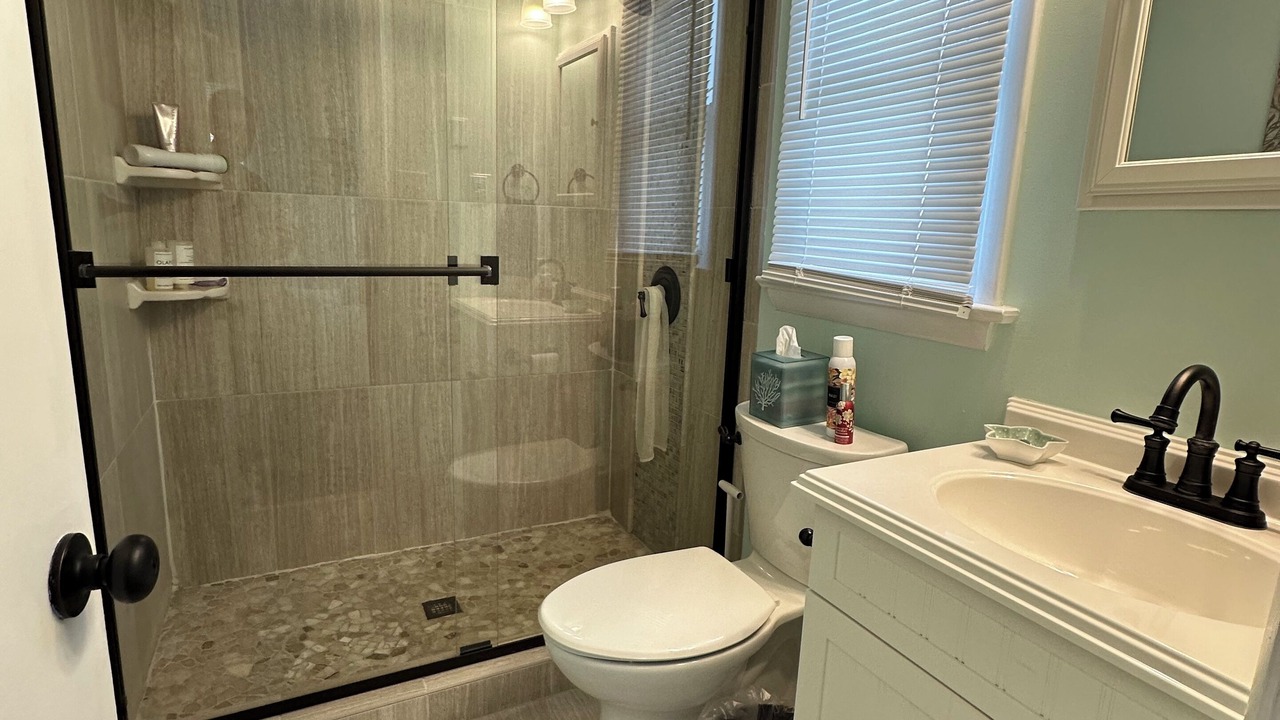 Photo of Bathroom in Salvo