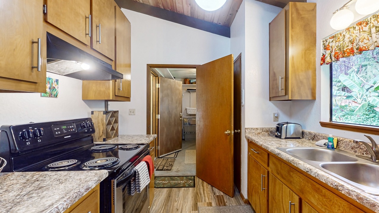 Photo of Kitchen in Volcano