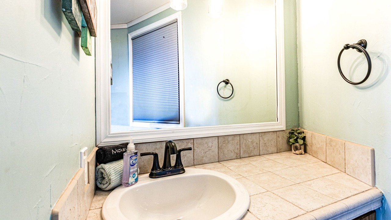 Photo of Bathroom in Keaau